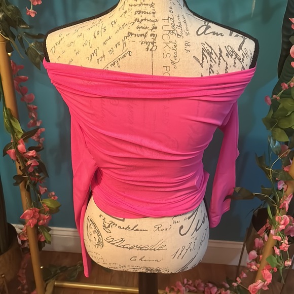 Women's Ruched Mesh Sheer One Shoulder Long Sleeve Tee T Shirt Top - Picture 3 of 4